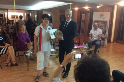 Посещение на ученици от Варна в посолството на България в Мадрид